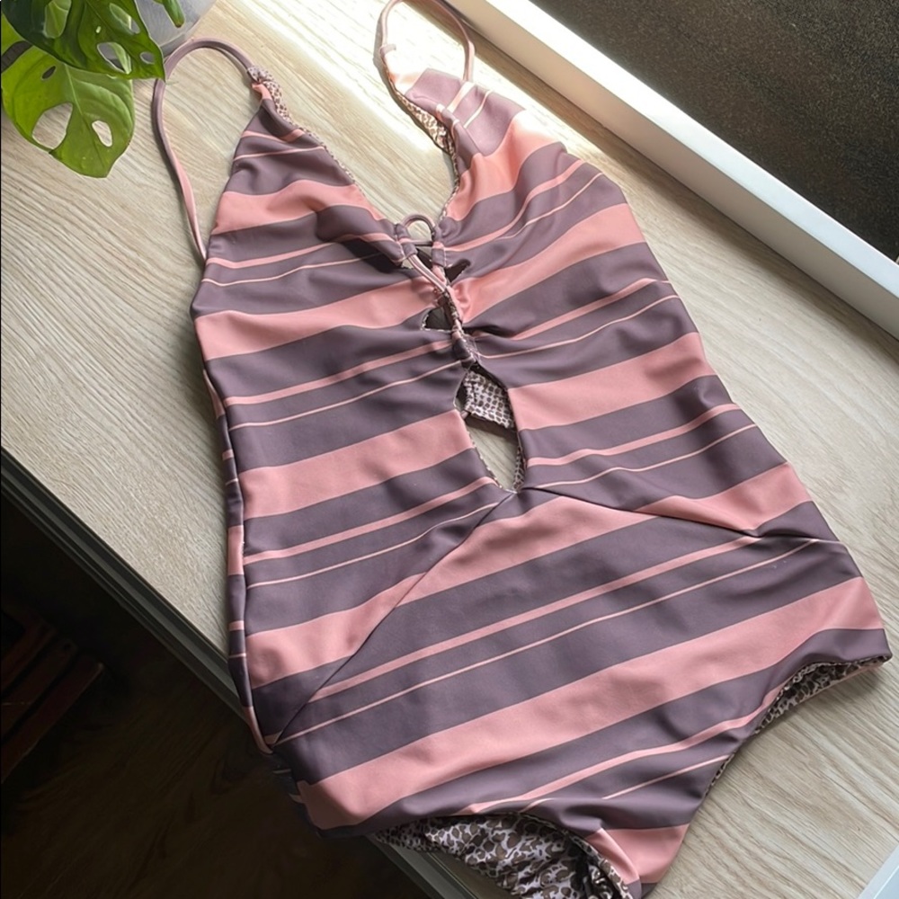ACACIA Kokomo in Sunrise Stripe